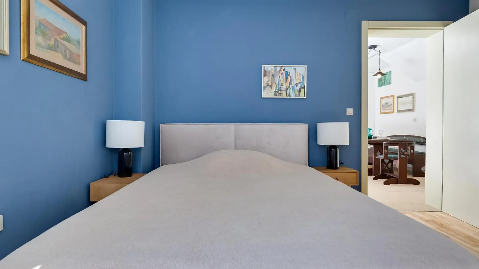 Spacious Apartment With Private Heated Pool, Diklo Zadar